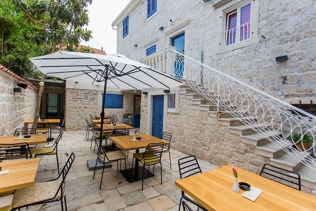 ****  Bifora Heritage Hotel Trogir Chorwacja